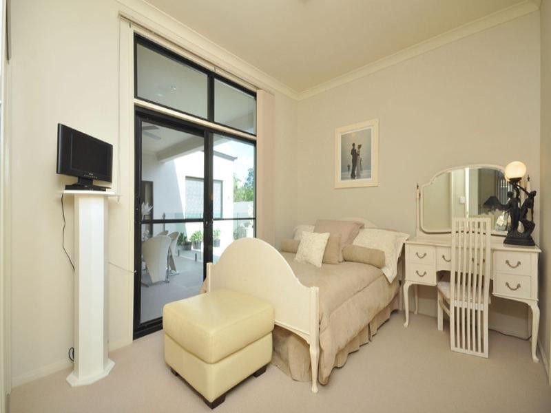 4 Darien Street, Bridgeman Downs QLD 4035