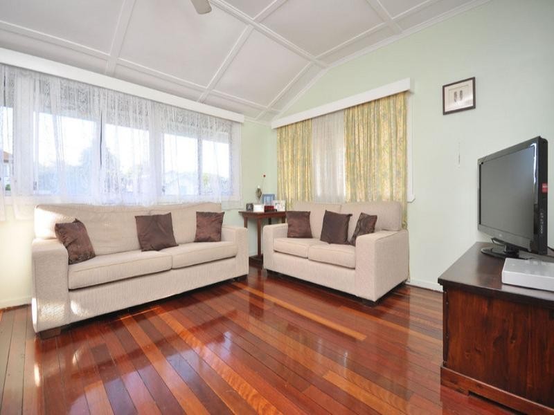 108 Moree Street, Stafford Heights QLD 4053