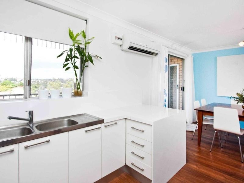 10/3 Cox Road, Windsor QLD 4030