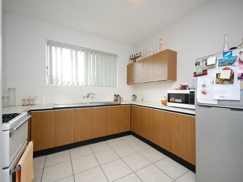 2/52 Leiper Street, Stafford QLD 4053