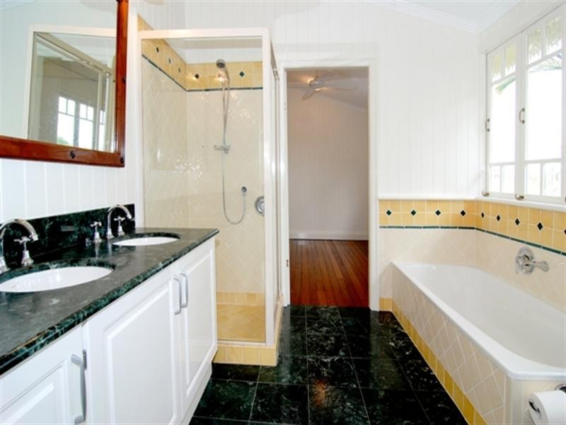 93 Broughton Road, Kedron QLD 4031