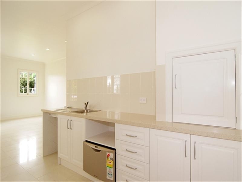 93 Broughton Road, Kedron QLD 4031