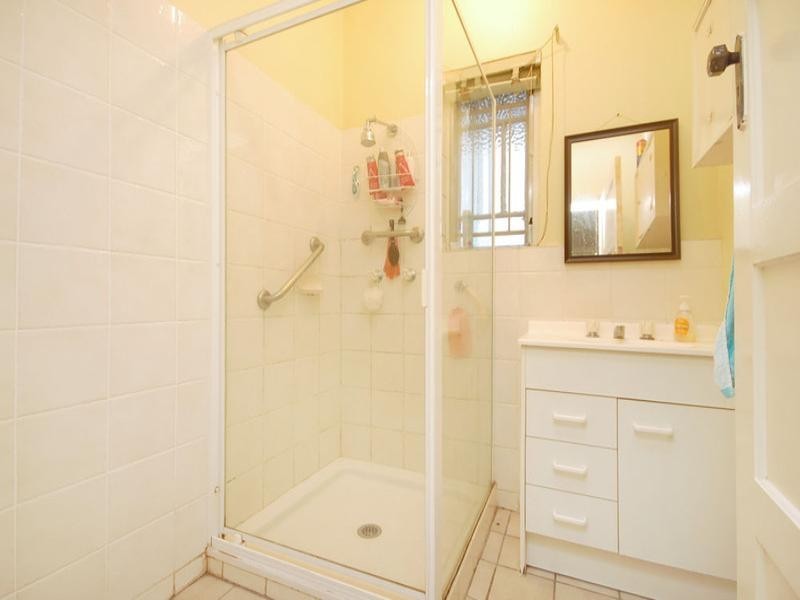 54 Dawson, Wooloowin QLD 4030