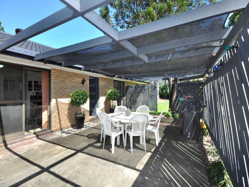 10 Lanchester Street, Stafford Heights QLD 4053