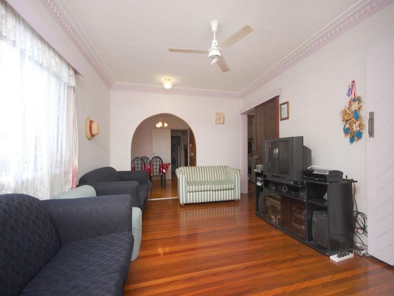 5 Ethel Street, Chermside QLD 4032