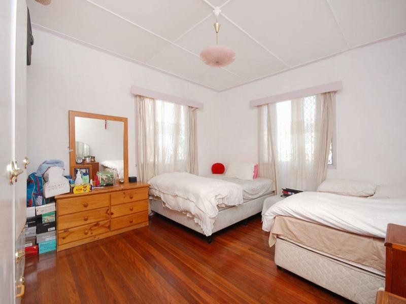 5 Ethel Street, Chermside QLD 4032