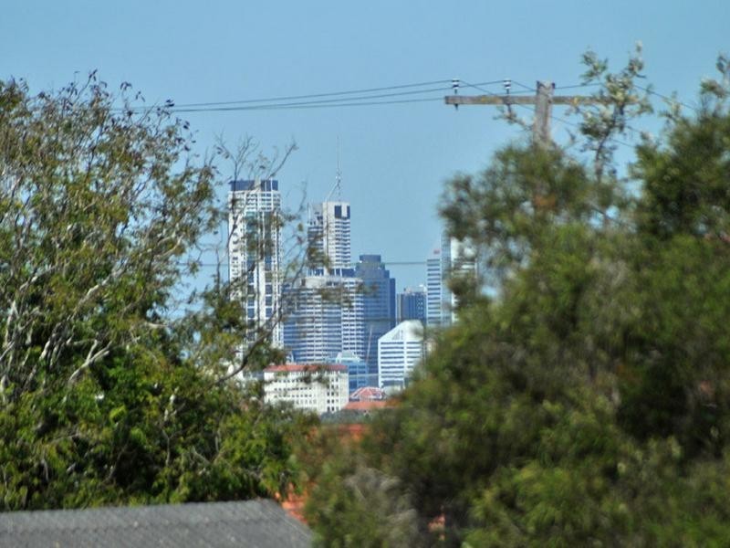 24 Pangeza Street, Stafford Heights QLD 4053