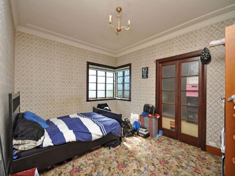 21 Thirteenth Avenue, Kedron QLD 4031