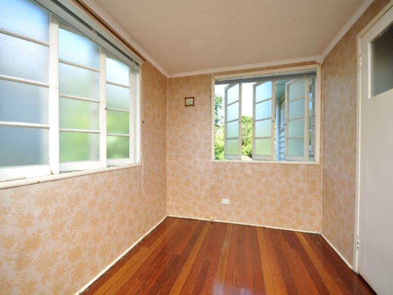 21 Thirteenth Avenue, Kedron QLD 4031