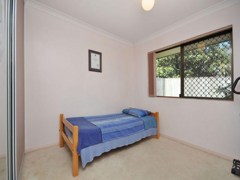 2/11 Mckenzie Street, Windsor QLD 4030