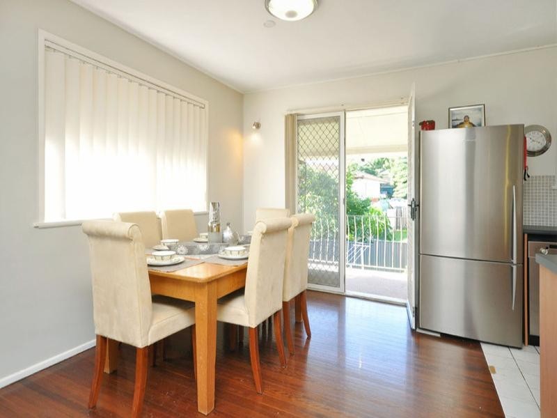 104 Niven Street, Stafford Heights QLD 4053