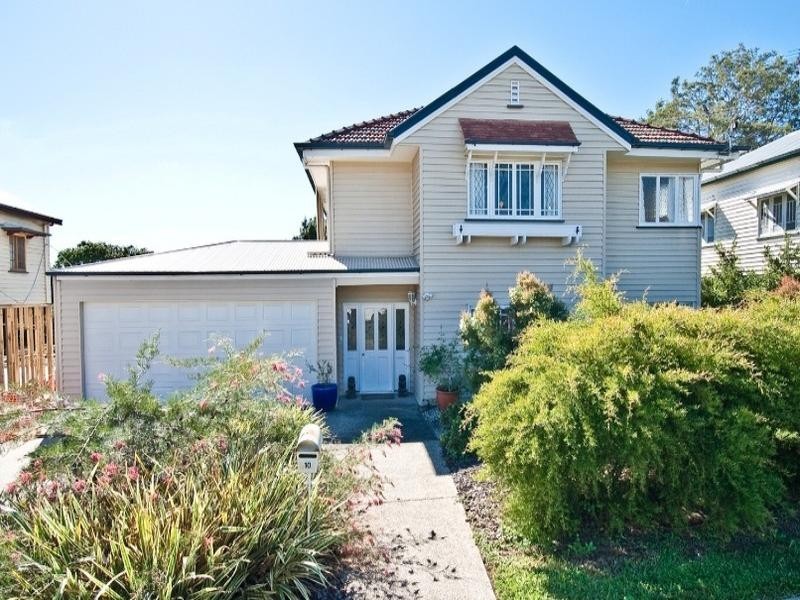 10 Twelfth Avenue, Kedron QLD 4031