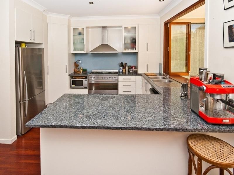 10 Twelfth Avenue, Kedron QLD 4031