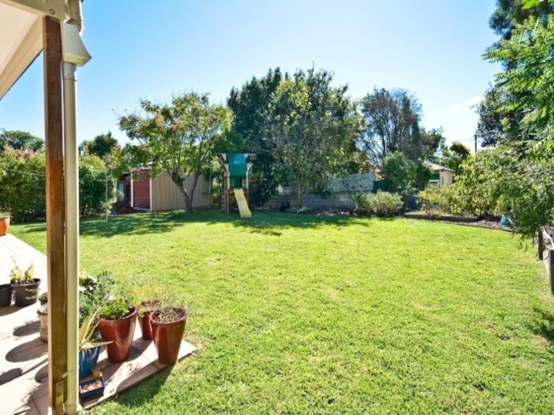 10 Twelfth Avenue, Kedron QLD 4031