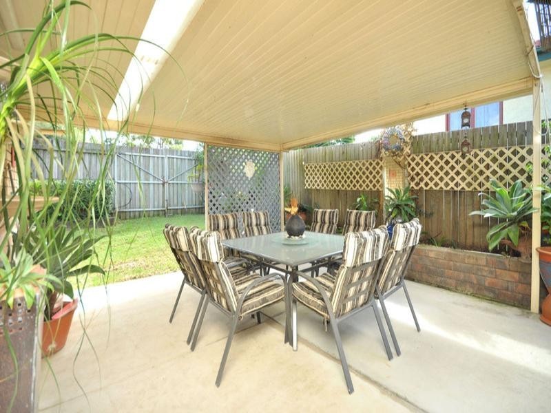 12 Macadam Street, Kallangur QLD 4503