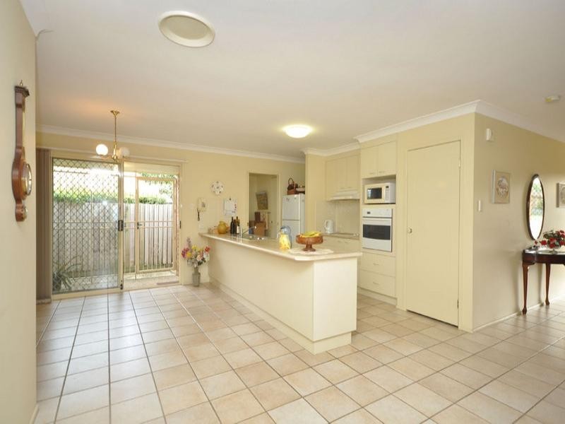 2 Ewan Place, Bracken Ridge QLD 4017