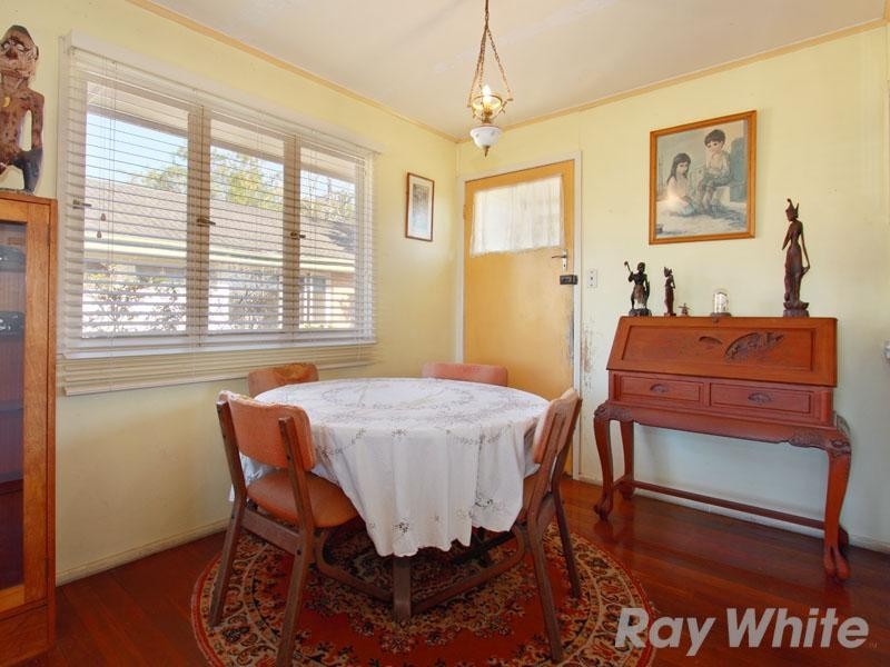 8 Dundalli Street, Chermside West QLD 4032