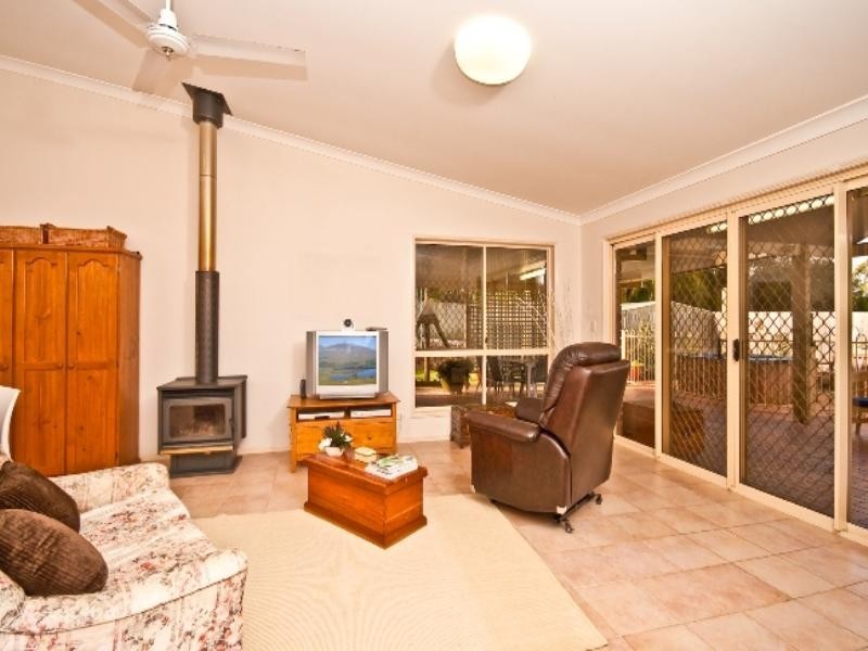 5 Carrick Place, Ferny Grove QLD 4055