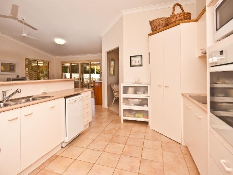 5 Carrick Place, Ferny Grove QLD 4055