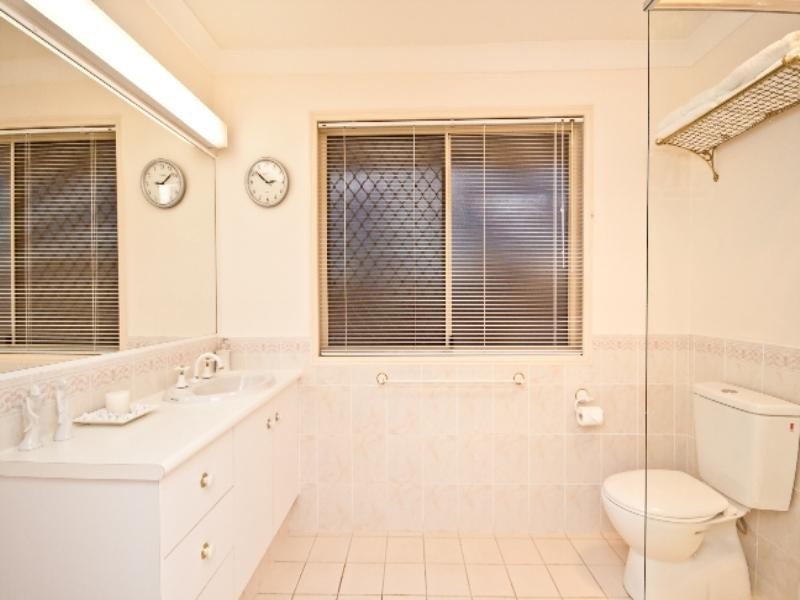 5 Carrick Place, Ferny Grove QLD 4055