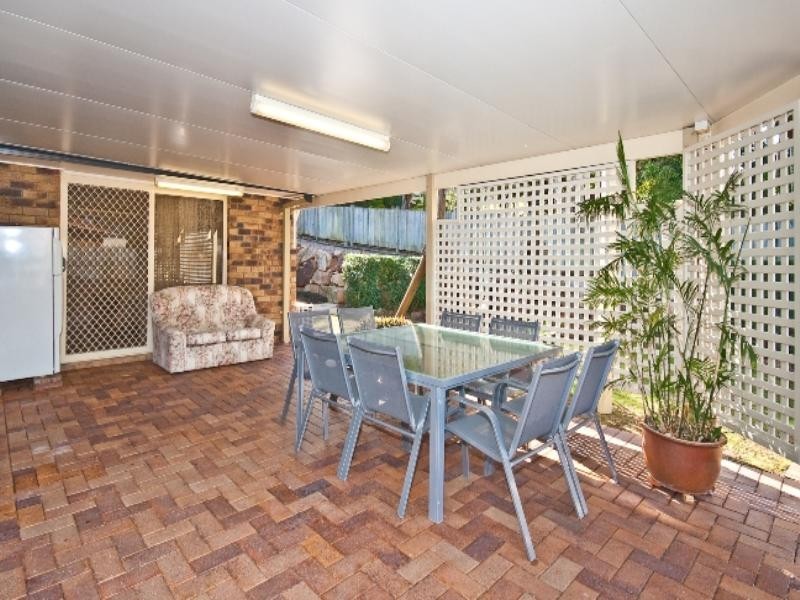 5 Carrick Place, Ferny Grove QLD 4055