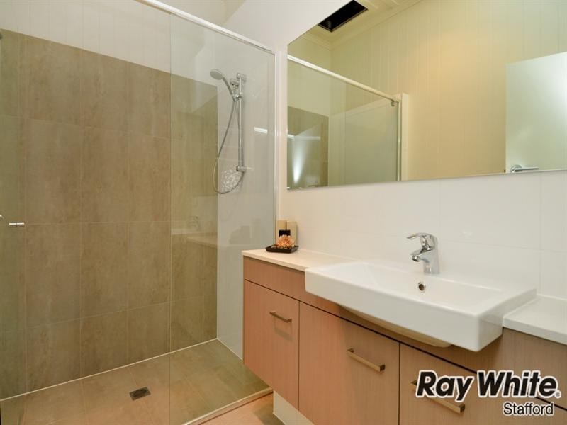 2 Gamelin Crescent, Stafford QLD 4053