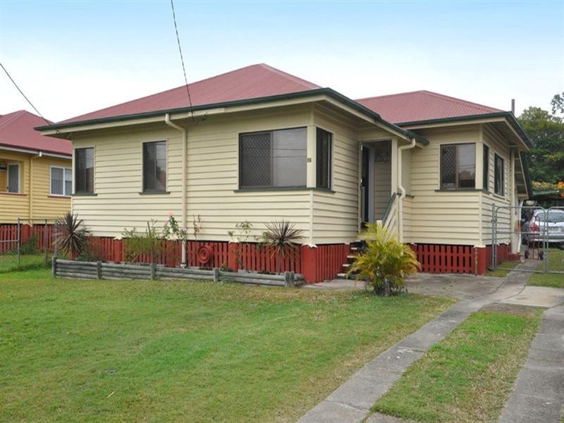 16 Hoolan Street, Stafford QLD 4053