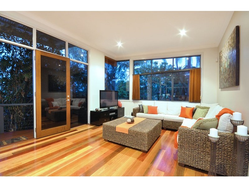 38 Kendale Street, Stafford Heights QLD 4053