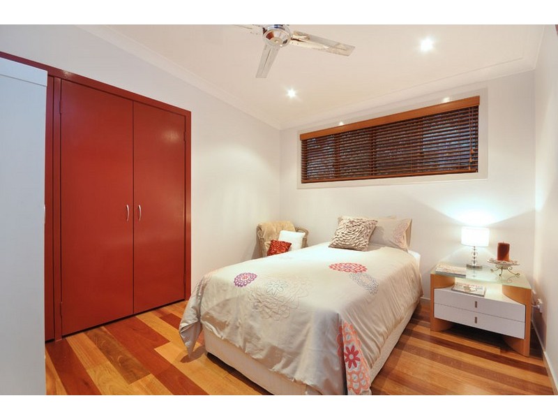 38 Kendale Street, Stafford Heights QLD 4053