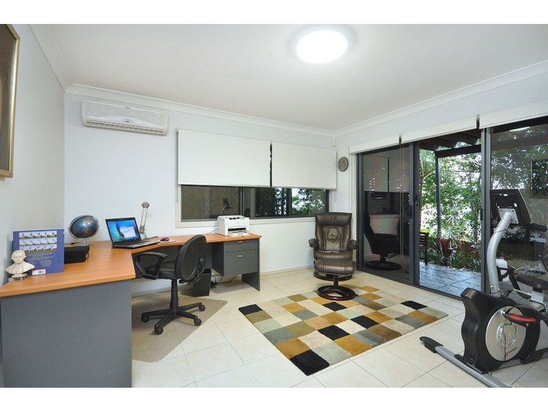 38 Kendale Street, Stafford Heights QLD 4053