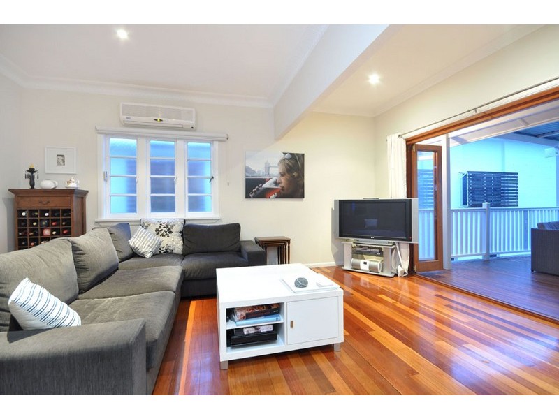 57 Brae Street, Wavell Heights QLD 4012