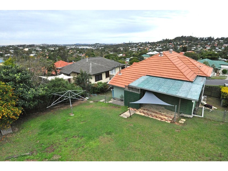 67 Armfield Street, Stafford QLD 4053