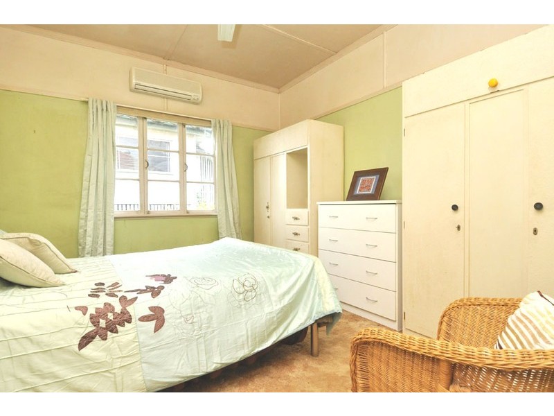 67 Armfield Street, Stafford QLD 4053