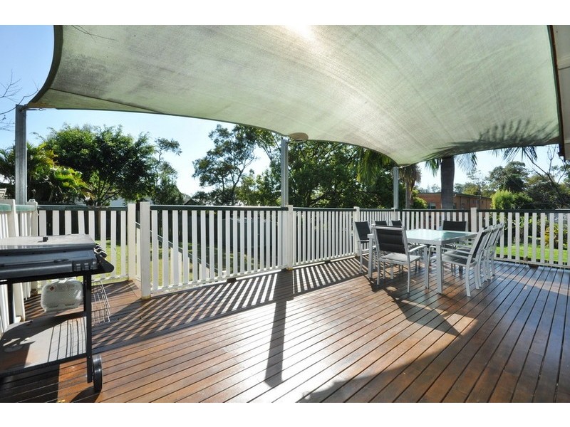 21 Ringrose Street, Stafford Heights QLD 4053