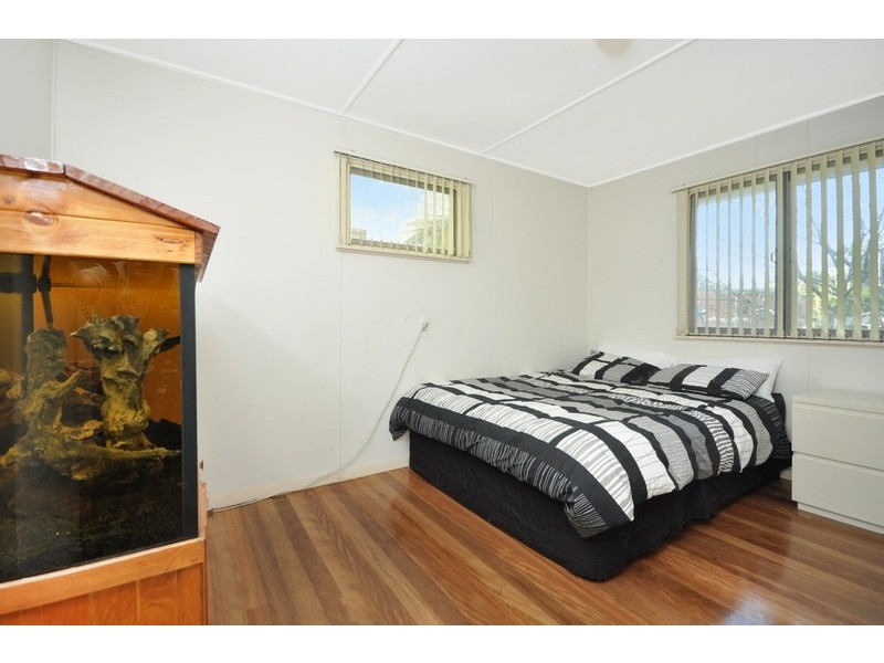 21 Ringrose Street, Stafford Heights QLD 4053