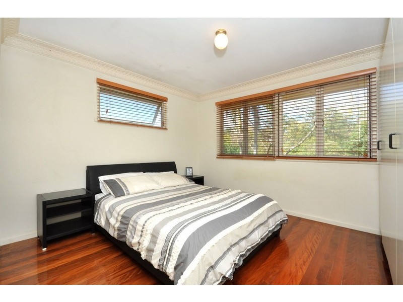 21 Ringrose Street, Stafford Heights QLD 4053