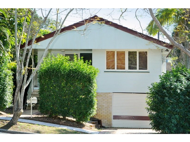 21 Ringrose Street, Stafford Heights QLD 4053