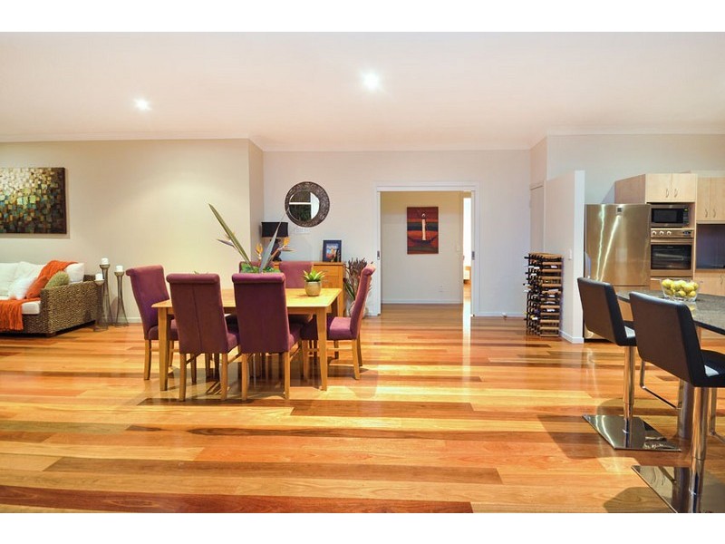 38 Kendale Street, Stafford Heights QLD 4053