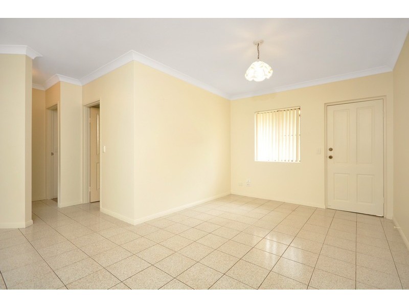 1/11 Mckenzie, Windsor QLD 4030