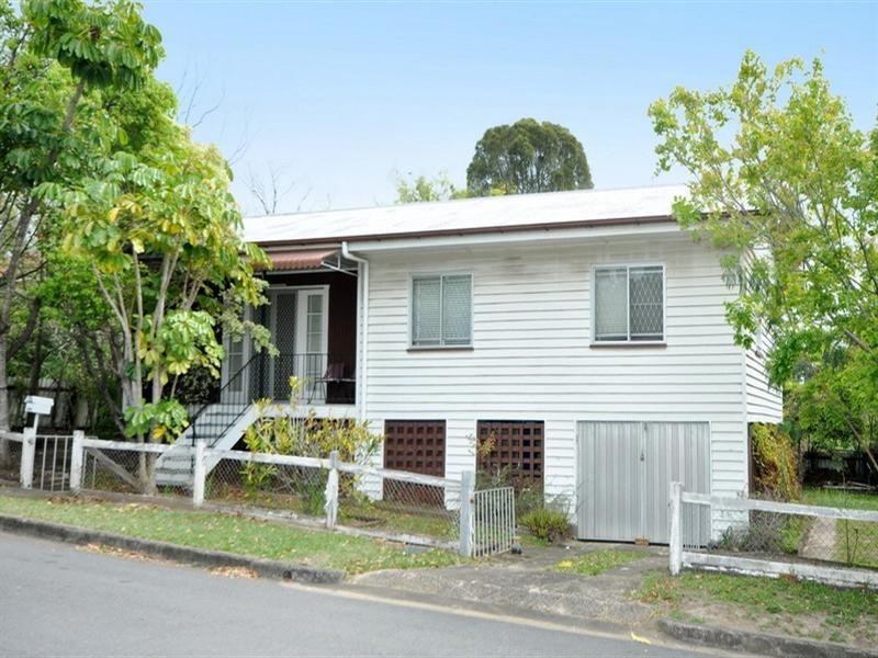 3 Glen Kedron Lane, Kedron QLD 4031