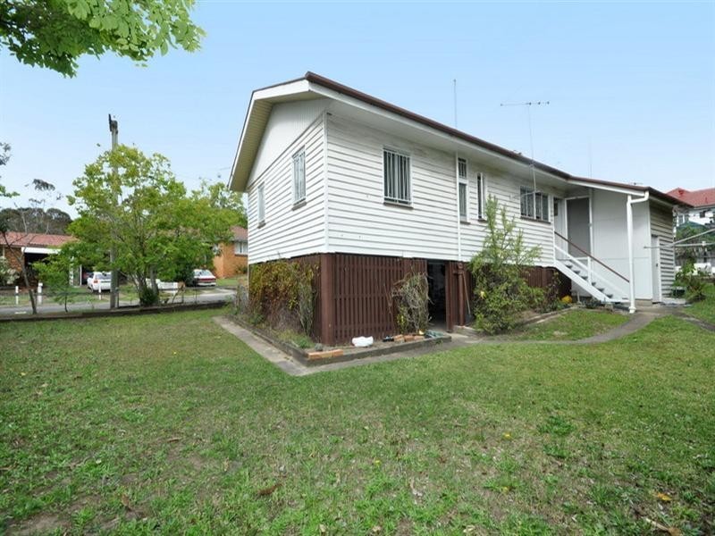 3 Glen Kedron Lane, Kedron QLD 4031