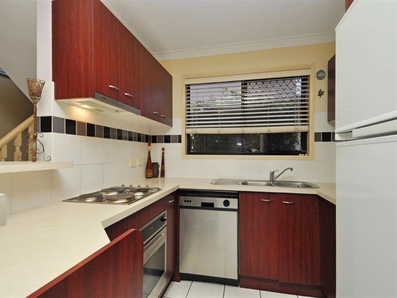 1/18 Fifth Avenue, Kedron QLD 4031