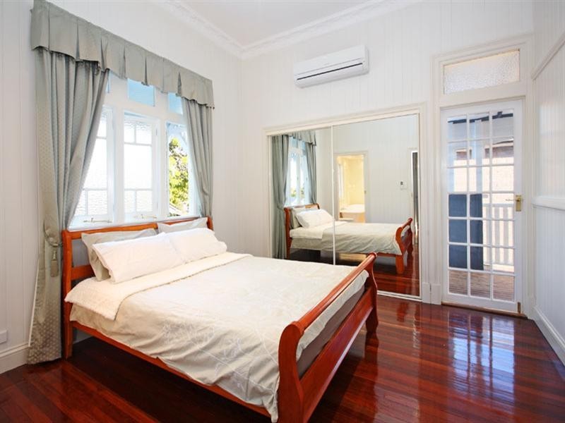 117 Khartoum Street, Gordon Park QLD 4031