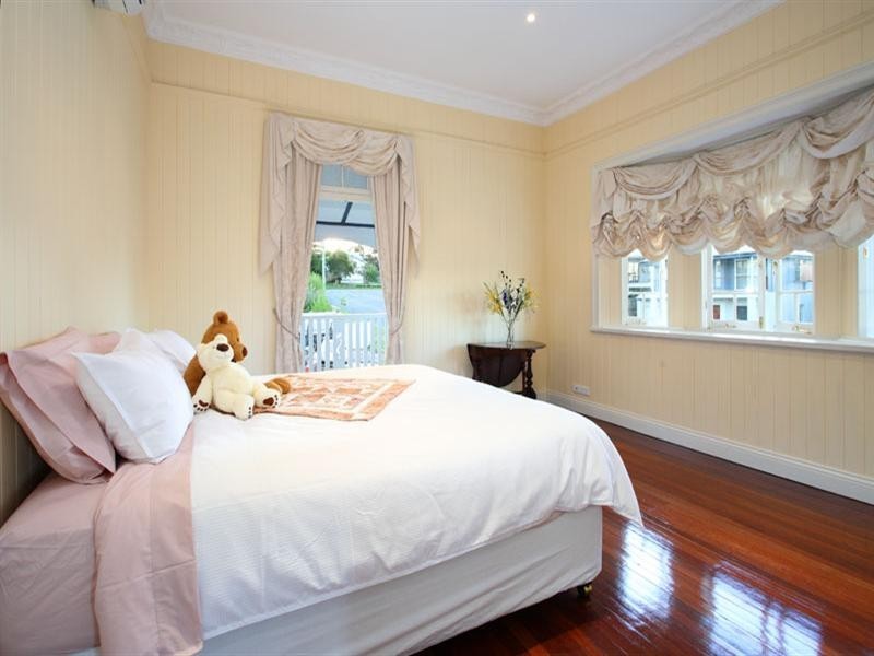 117 Khartoum Street, Gordon Park QLD 4031