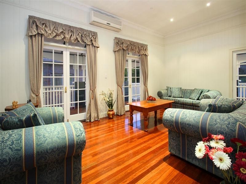 117 Khartoum Street, Gordon Park QLD 4031