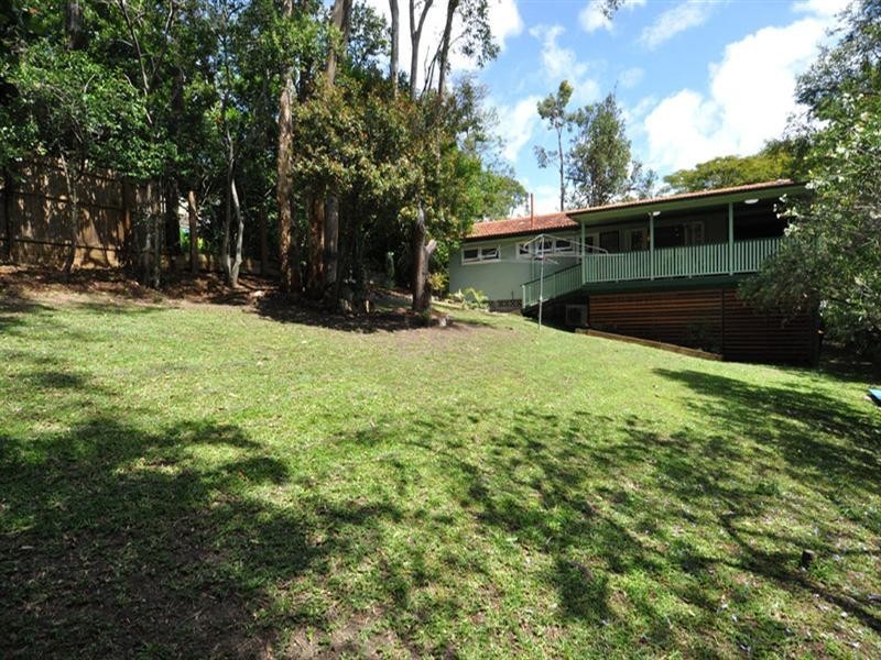 29 Koolewong Street, Stafford Heights QLD 4053