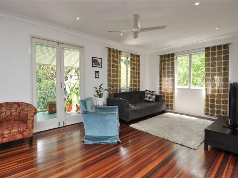 29 Koolewong Street, Stafford Heights QLD 4053