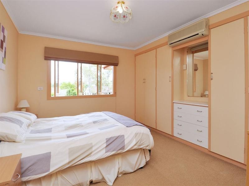 36 Flockton Street, Stafford Heights QLD 4053