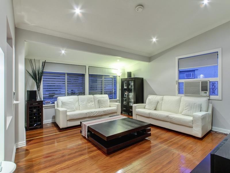 22 Lindale Street, Chermside West QLD 4032