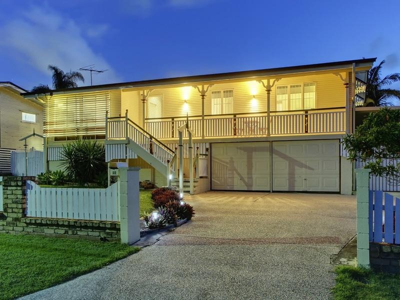 22 Lindale Street, Chermside West QLD 4032